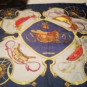 HERMES Scarf